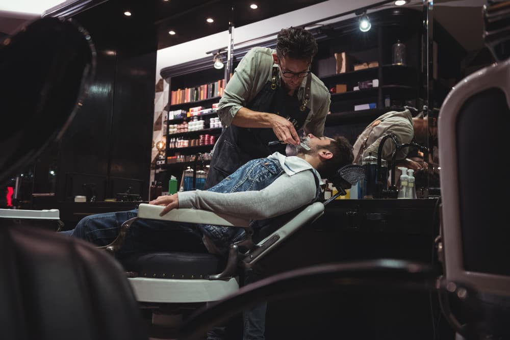 Salons & barbers